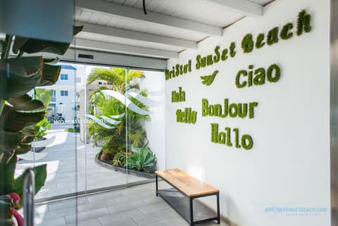 Bristol Sunset Beach, Reception