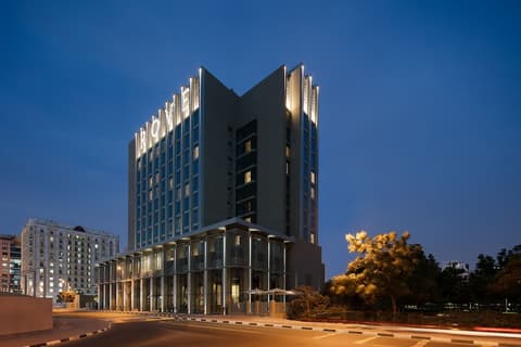 Rove Bur Dubai Healthcare City, Exterior