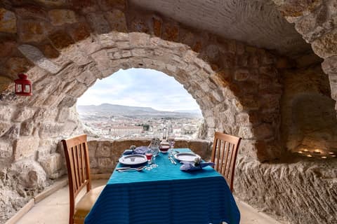Hotel Temenni Evi, Dining