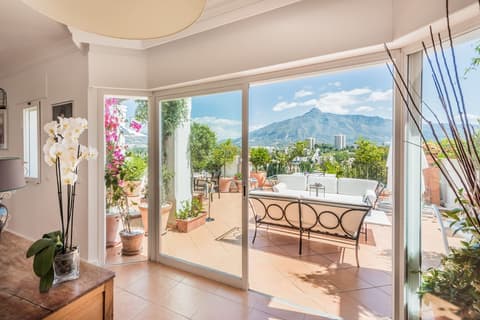 Molo Luxury Suites Puerto Banus