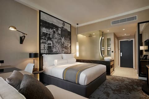 Hotel Stripes Kuala Lumpur, Autograph Collection