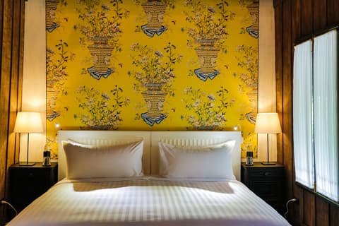 Villa Mahabhirom, Room