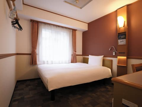 Toyoko Inn Kanazawa Kenrokuen Korimbo