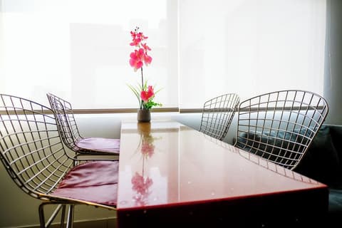 Petit Palace Apart Hotel Suites