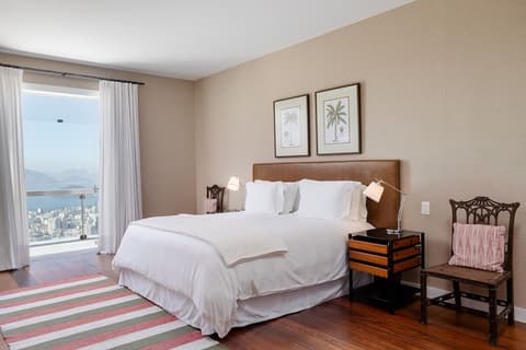 Vila Santa Teresa, Room