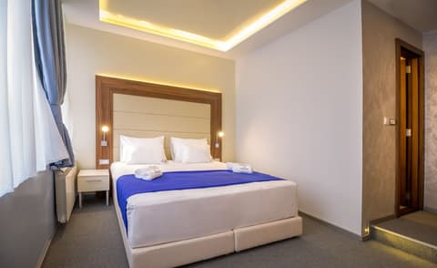 Privilege Suites by Central Park