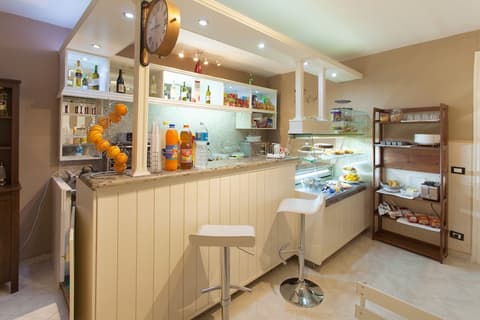 Al Piazza Marina B&B, Bar (on property)