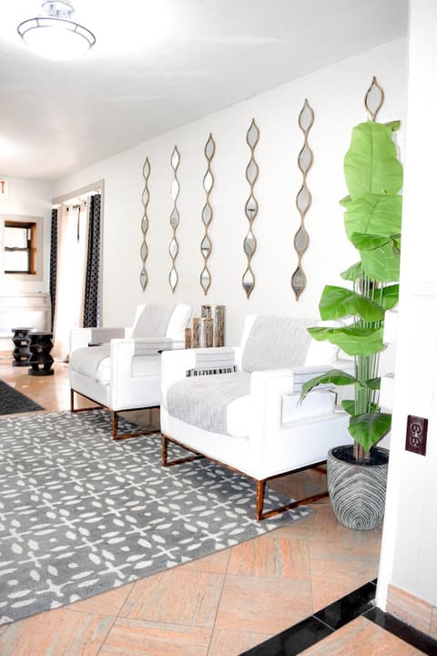 Attleboro Motor Inn, Reception