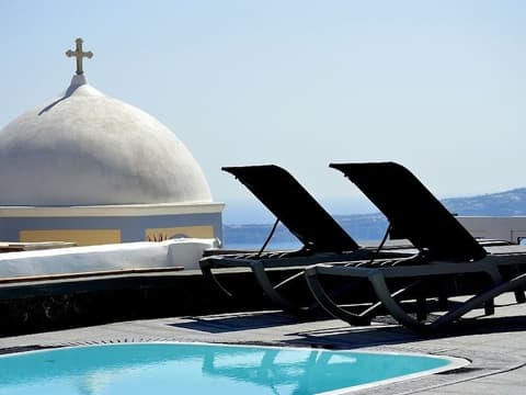 Villa Dakoronia, Private pool