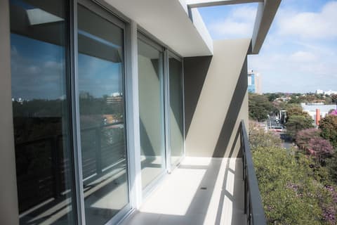 Start Villa Morra Rent Apartments, Balcony