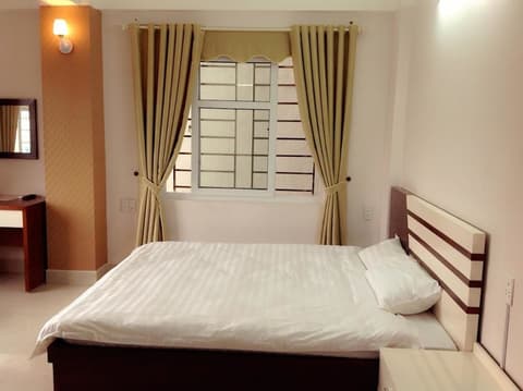 The Light Hotel, Room