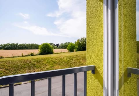 B&B HOTEL Saint-Witz