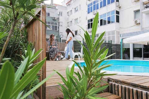 WOT Patio Social, Pool