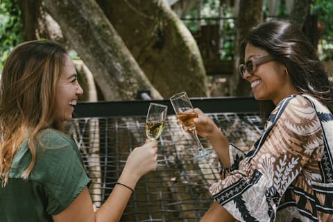 Kantawa Spa Hotel, Champagne service