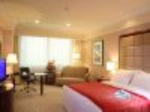 Grand Concordia Hotel, Room