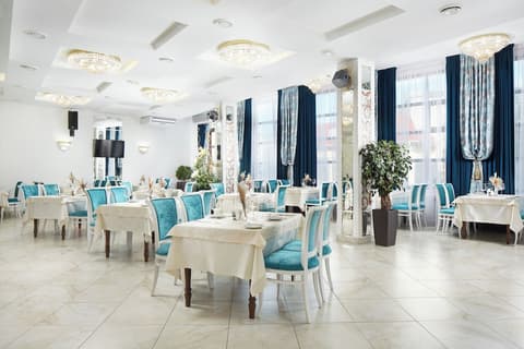 Victoria na Zamkovoy Hotel