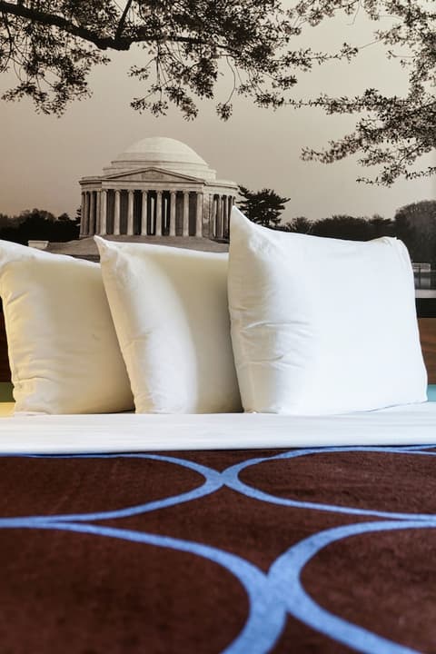 Super 8 by Wyndham Alexandria/Washington D.C. Area