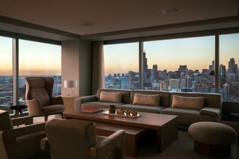 Marriott Marquis Chicago, Living area