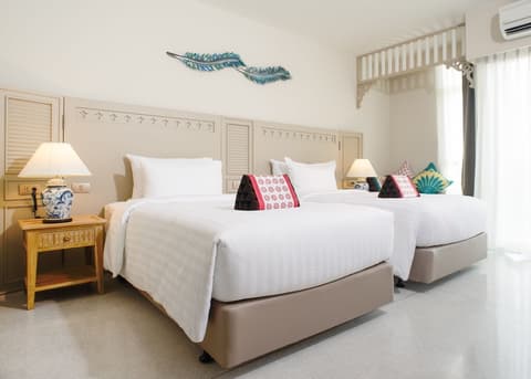 Panphuree Residence, Room