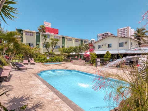 Duas Praias Hotel