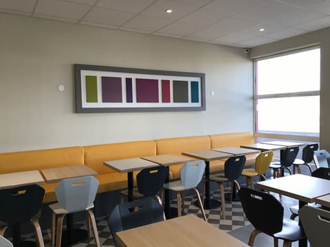 B&B HOTEL VALENCE TGV-Romans