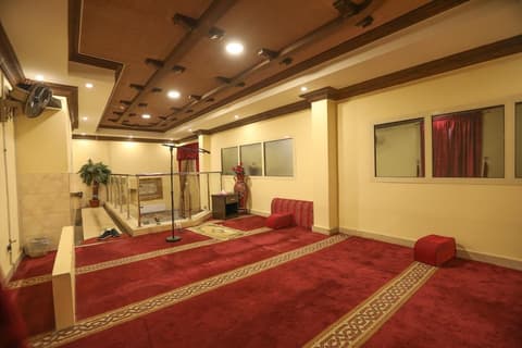Al Eairy Furnished Apartments Dammam 8