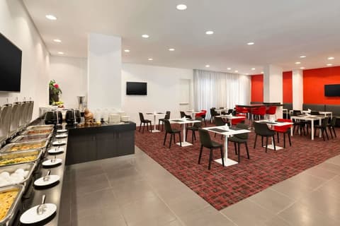 Ramada Encore by Wyndham Al Khobar Olaya