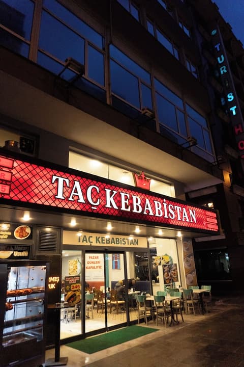 Tac Hotel