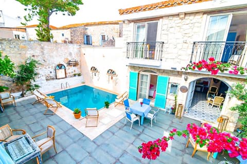 Alacati Asmalı Konak Otel