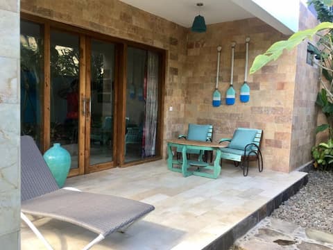 Sun Suko Boutique Retreat, Terrace/patio