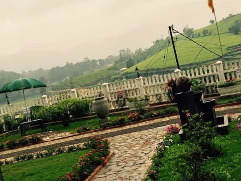 Lake View Comfort Bungalow