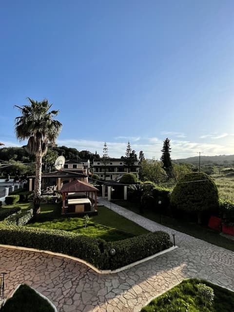 Oula maisonettes, Terrace/patio