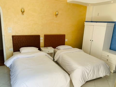 Nile Valley Hotel & Restaurant