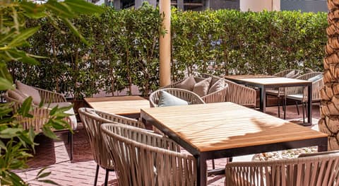 Mercure Hotel Apartments Dubai Barsha Heights, Restaurant