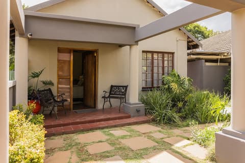 Rozendal Guest House