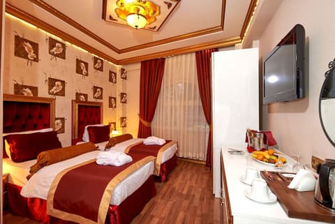 Marmara Deluxe Hotel