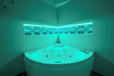 B&B Le 4 Stagioni Dante's Suites by ClaPa Group Dislocated Hospitality