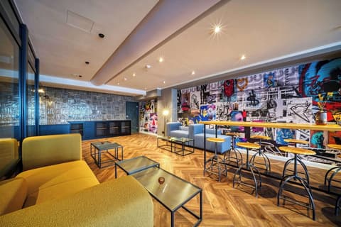 Vienna House Easy by Wyndham Dortmund, Lobby