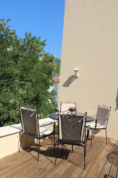 Hermes Tirana Hotel, Terrace/patio