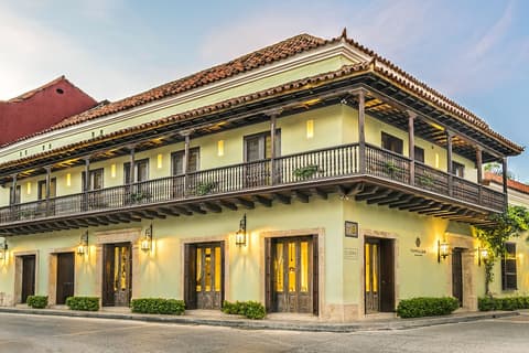 Hotel Capellan de Getsemani, Front of property - evening/night
