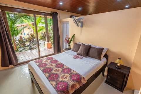 Aunty Arenal Lodge