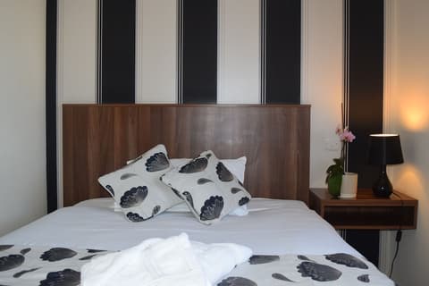 Star Anglia Hotel City Center by OYO