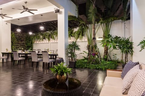 Monthara Angkor Residence