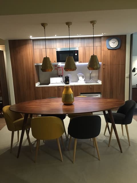 Dalma Old Town Suites, In-room dining