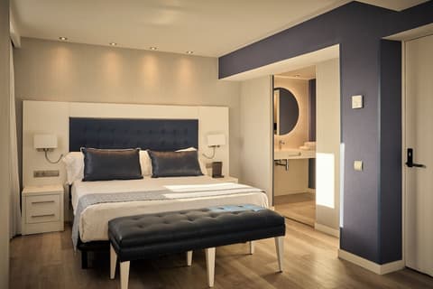 Catalonia Del Mar - Adults Only