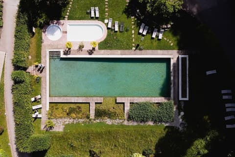 Grandhotel Giessbach, Natural pool