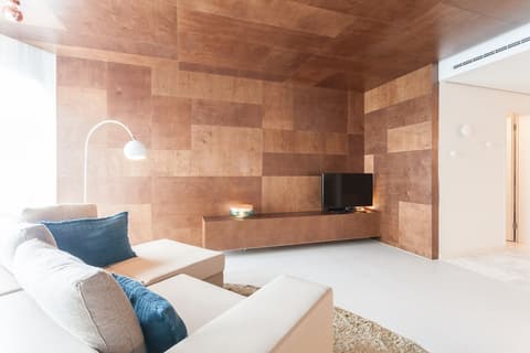 EMA House Hotel Suites