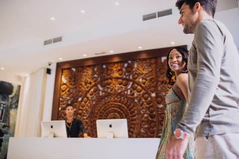 Puro Oasis Urban Hotel, Reception