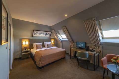 Hotel Aragon, Room