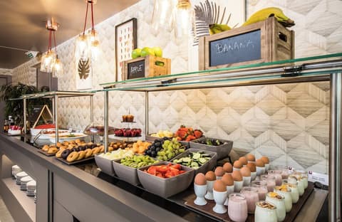 Leonardo Hotel Barcelona Gran Via, Breakfast buffet